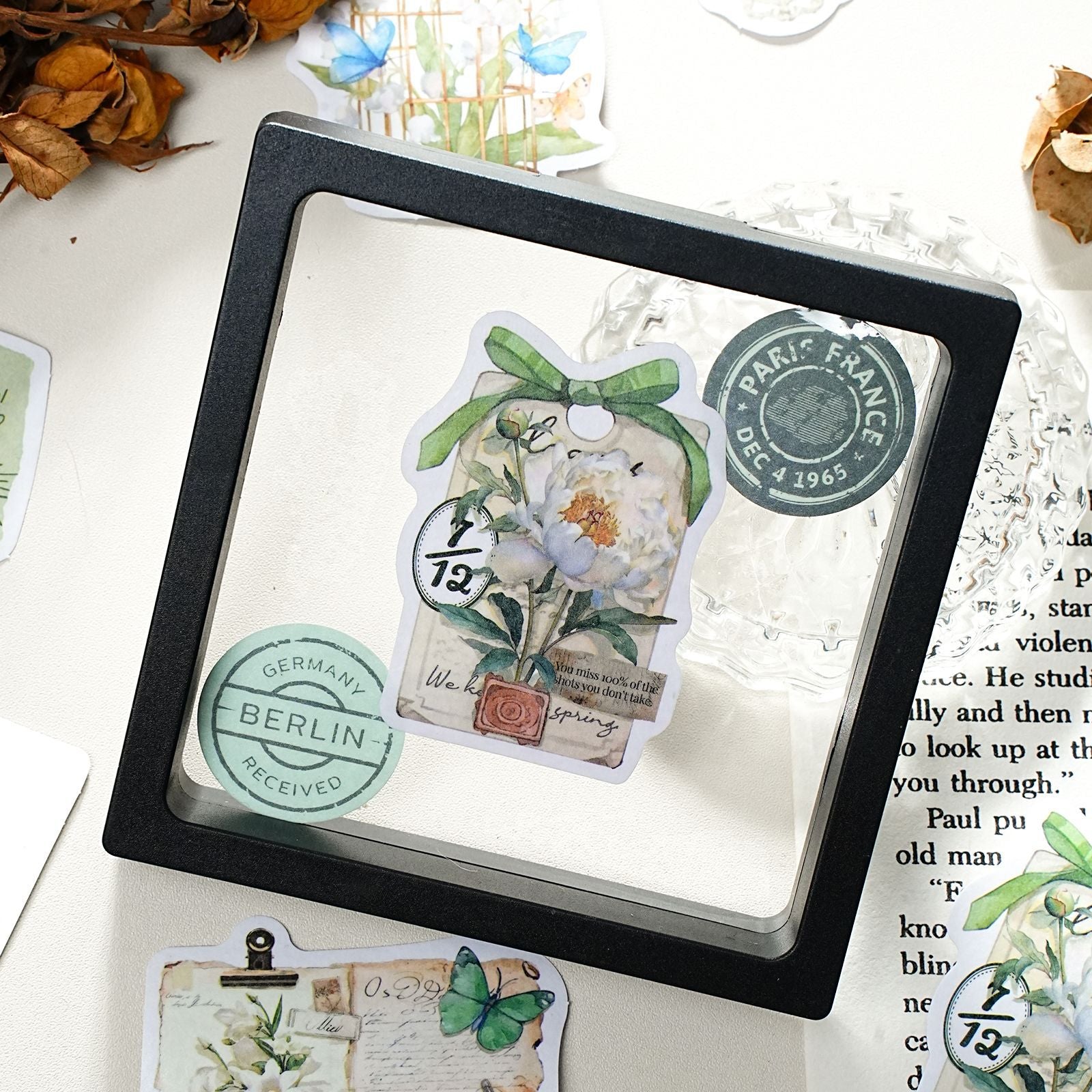 32 Pcs Floral Collage Stickers FLYDHY
