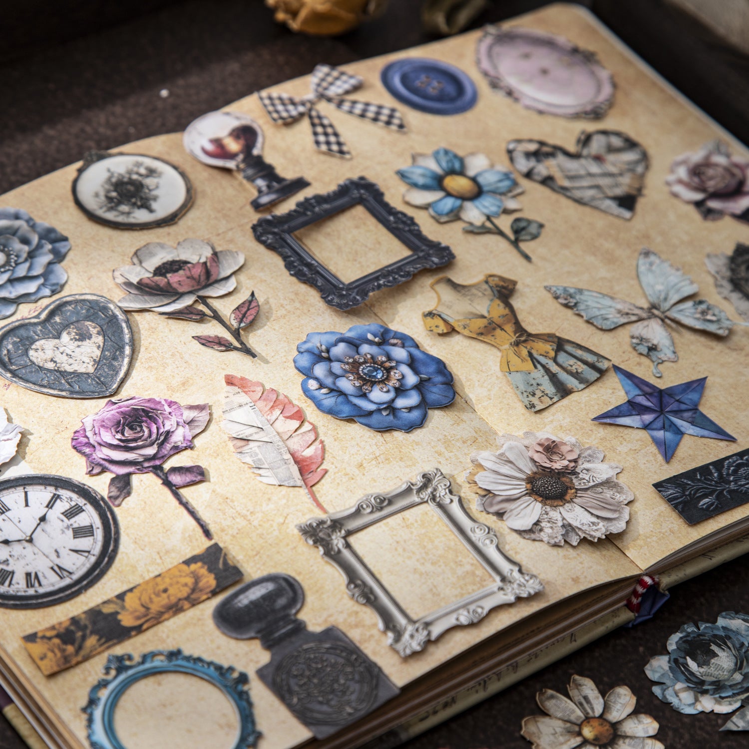 30 Pcs Vintage Flower Gadgets Stickers JWSG