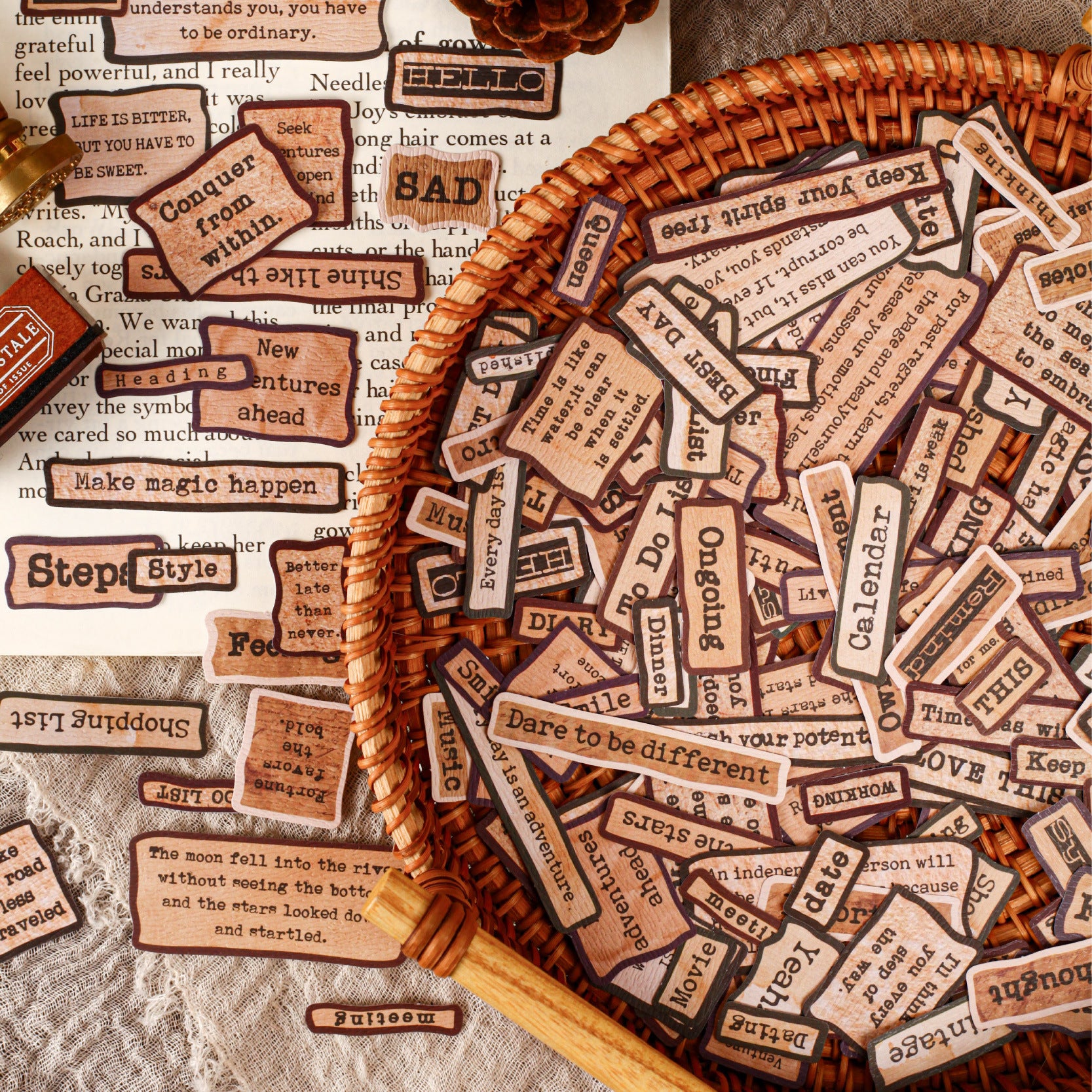 30 Pcs Vintage Quote Stickers XYXL