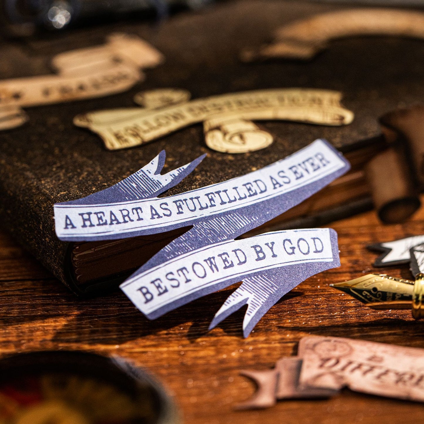 30 Pcs Vintage Words Label Stickers GDJX