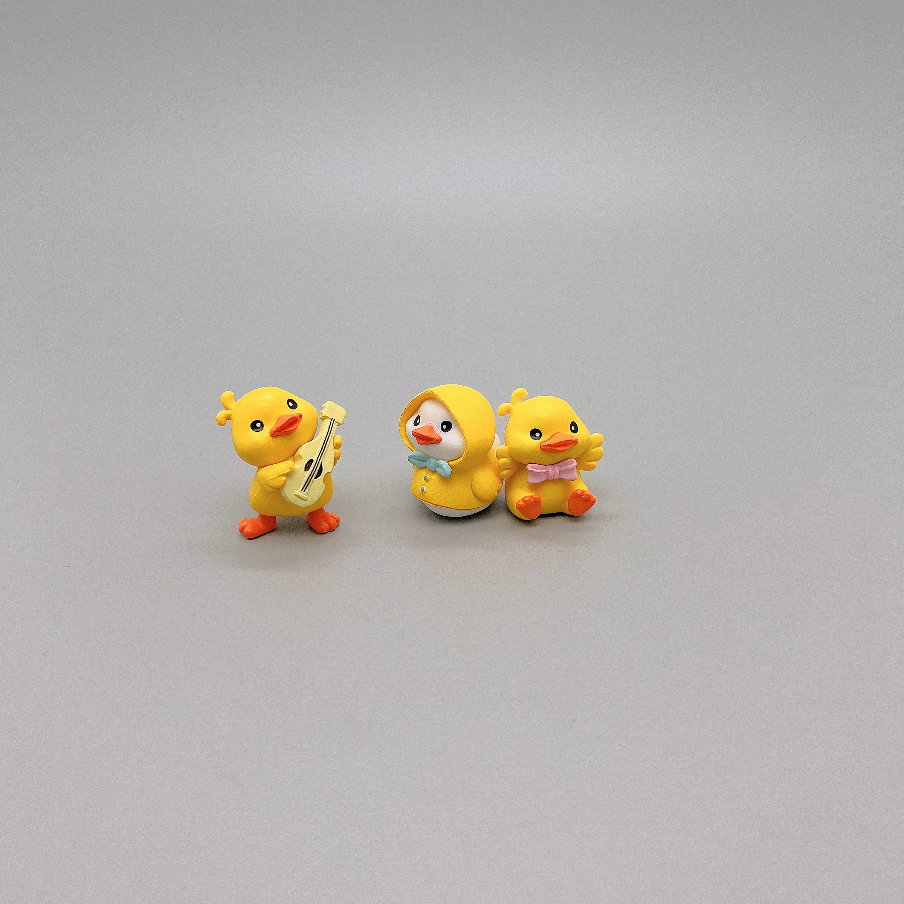 Sunny Ducklings Desk Buddies