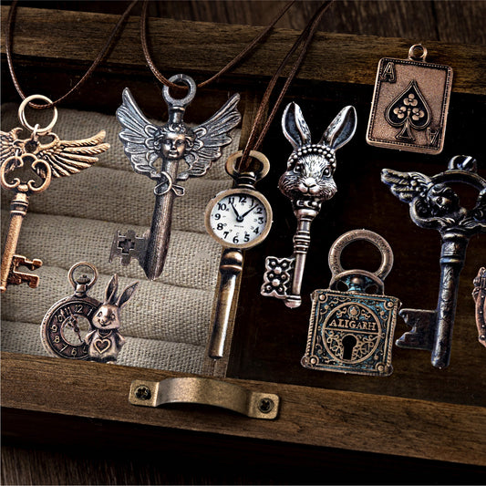 25 Pcs Vintage Key Themed Stickers SMMMB