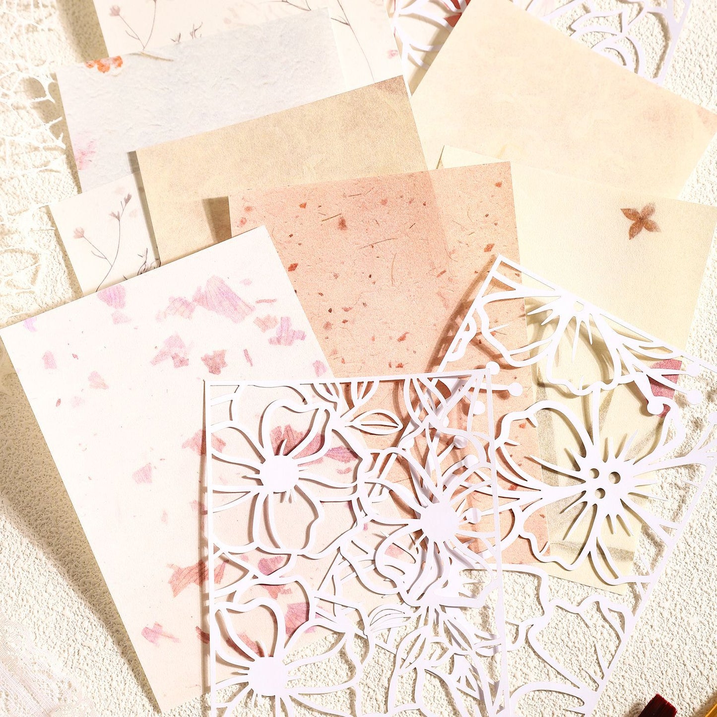 20 Sheets Cut-out Paper and Scrapbook Paper YSZZ