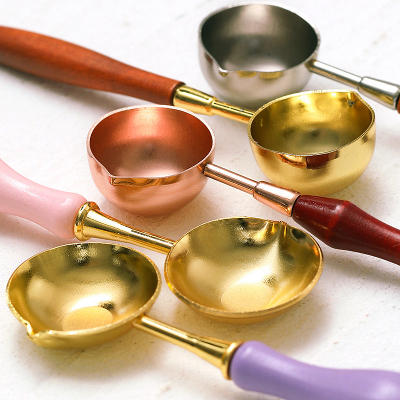 Maple Elegance: Professional Wax Seal Melting Spoon