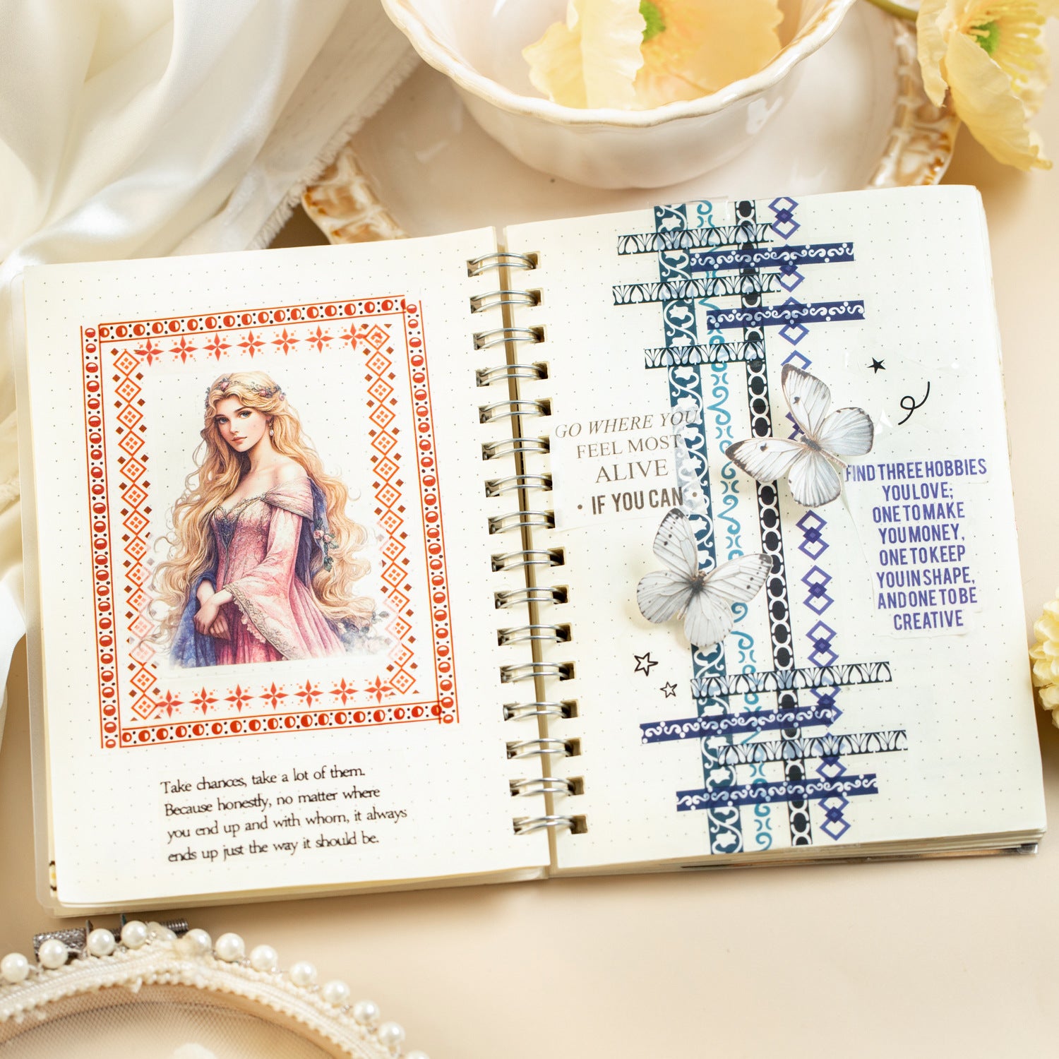 32 Sheets Lace Edged Stickers Book XDBH