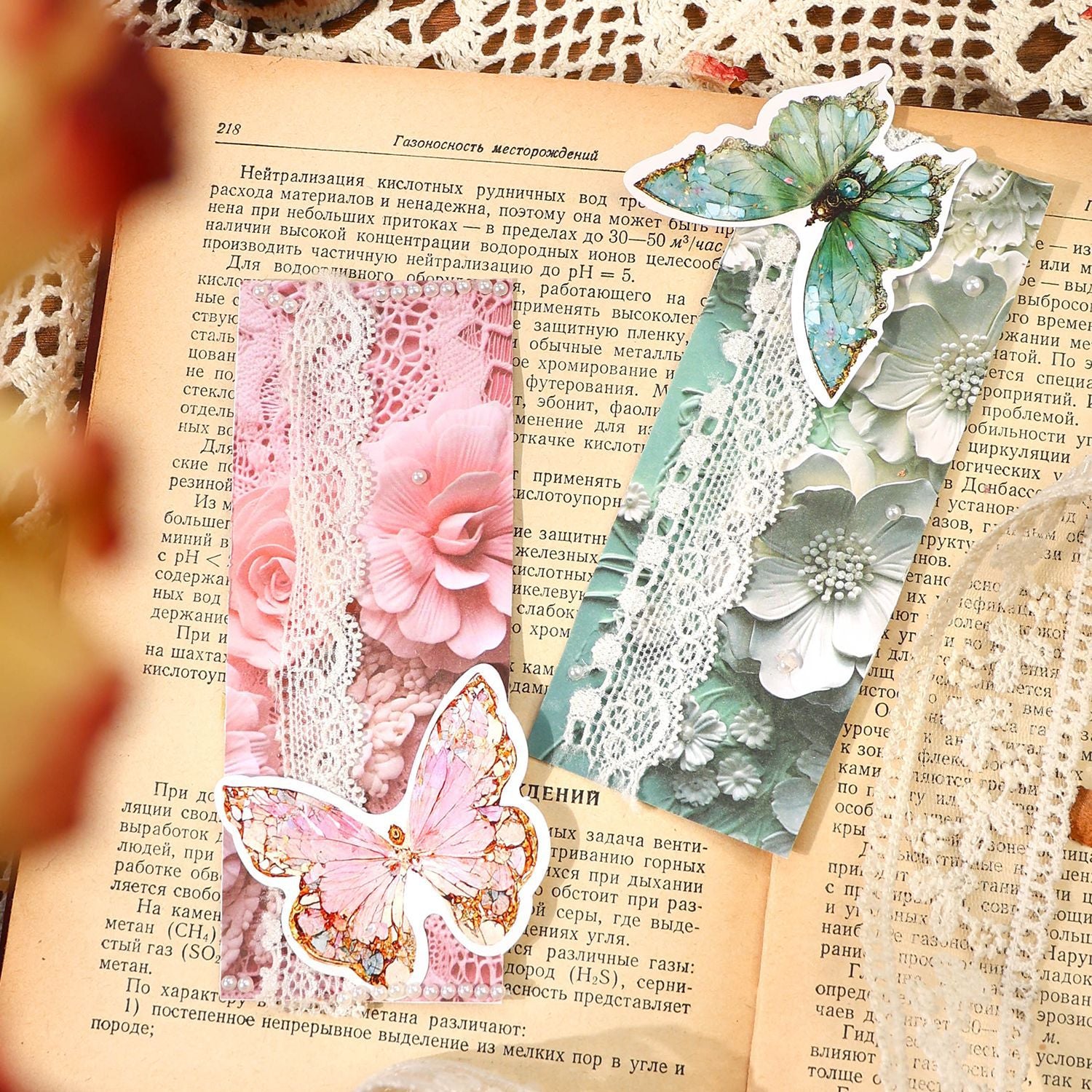 30 Sheets Rococo Themed Journal Paper FESGZ