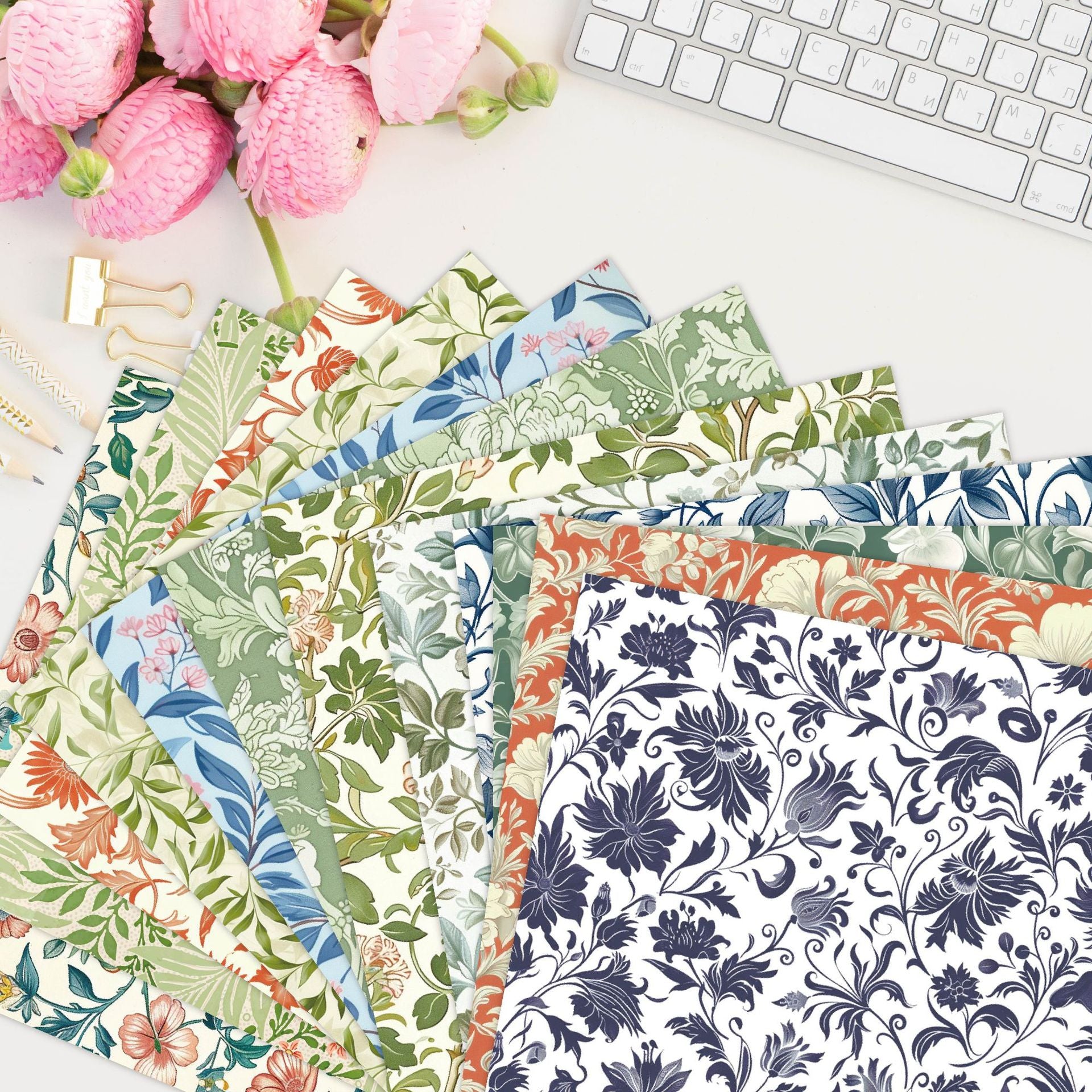 12 inch William Morris Scrapbook Paper Pad PAJ006