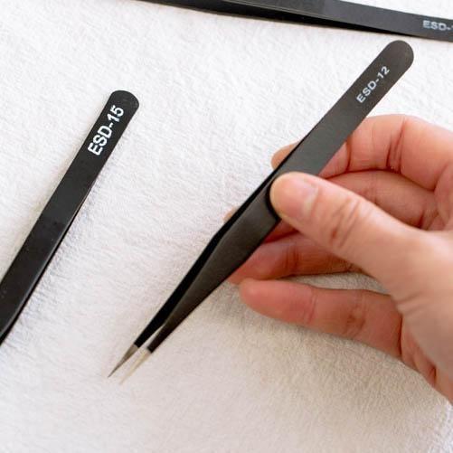 Nezi Tweezers - OBUJO