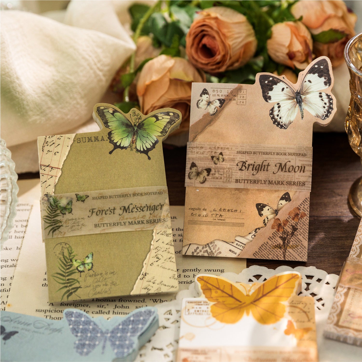 50 Pcs Vintage Butterfly Scrapbook Paper HDYJ